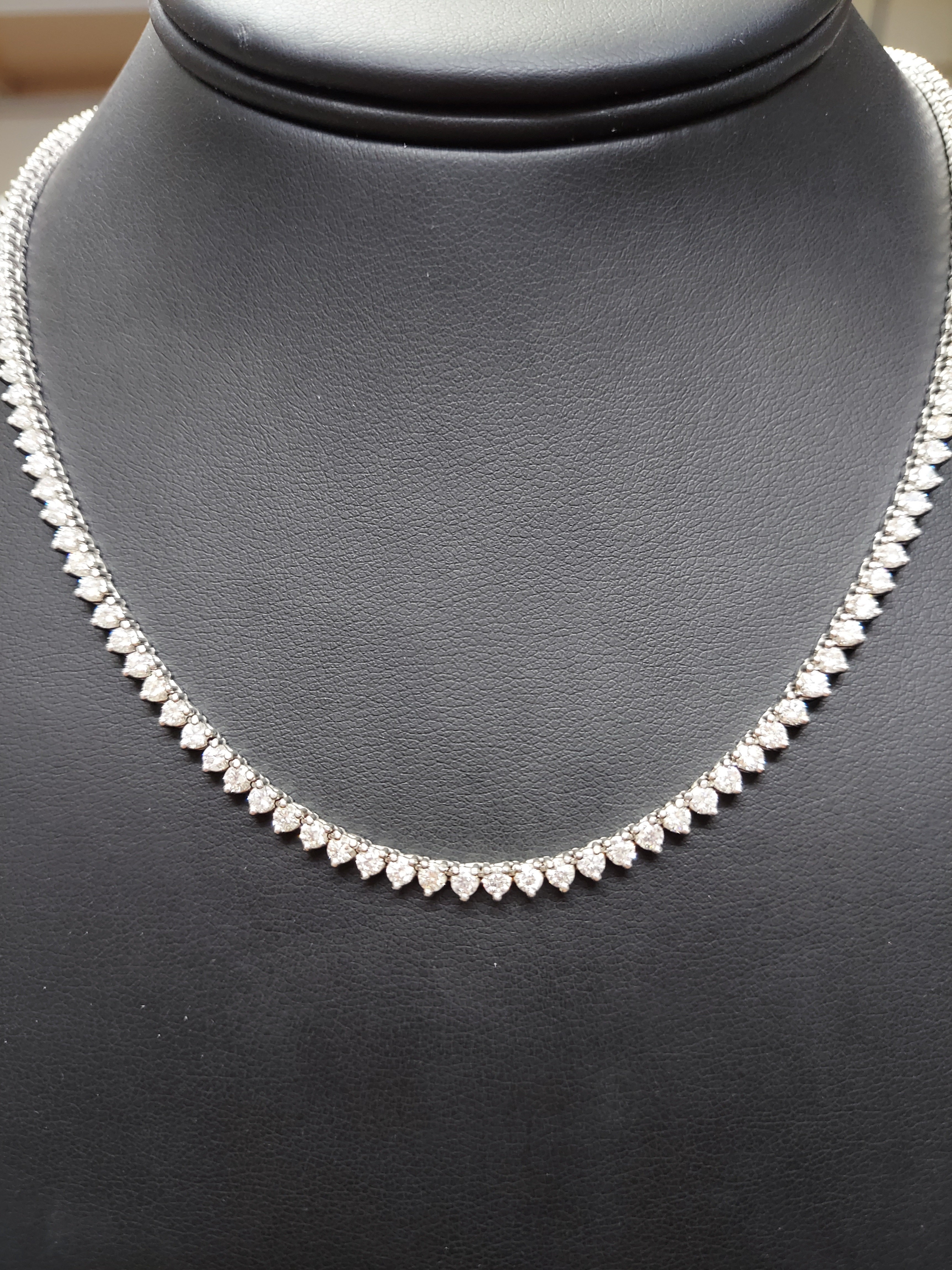 8.80 Carat 3 Prong Diamond Tennis Necklace