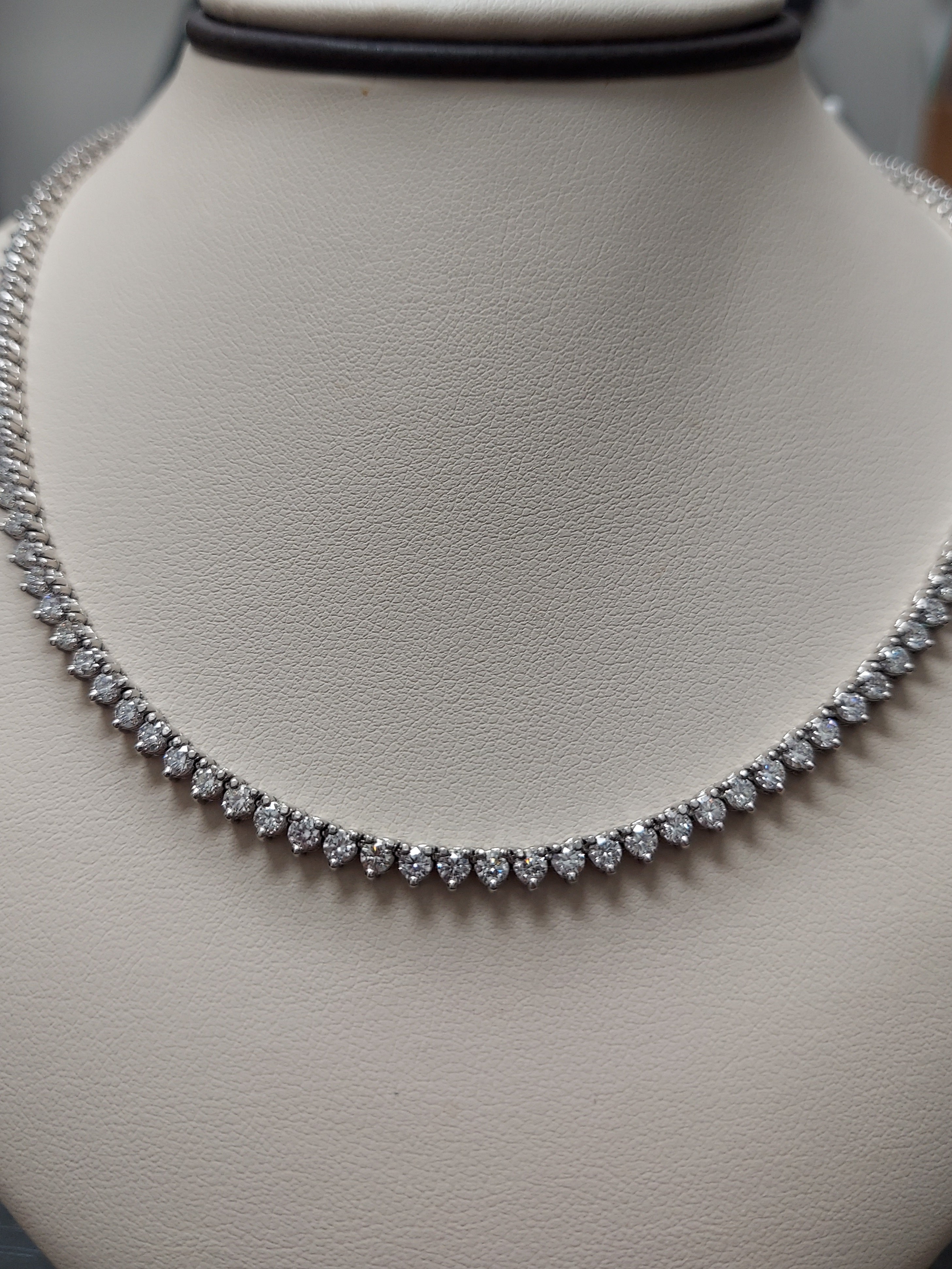 8.80 Carat 3 Prong Diamond Tennis Necklace