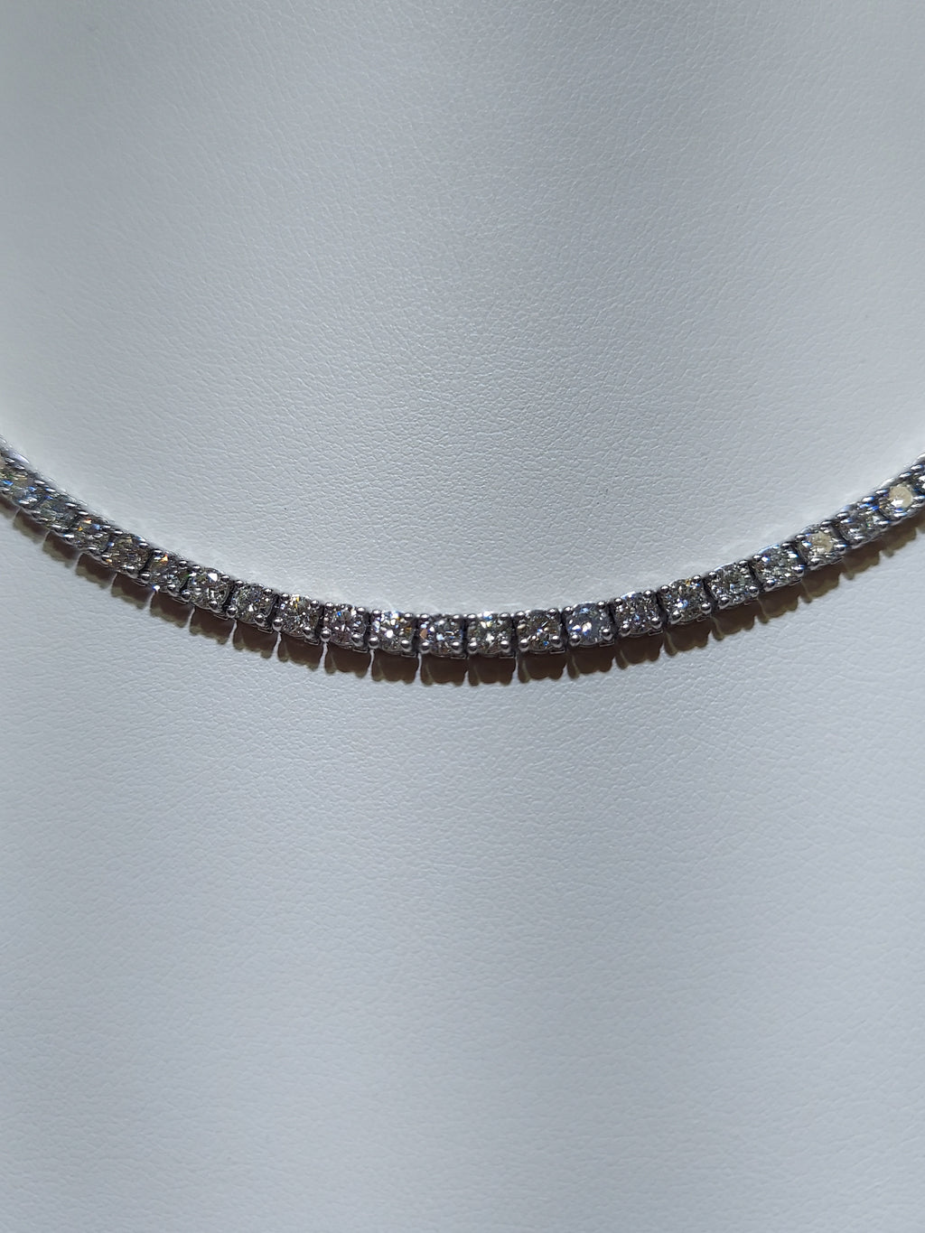 15 Carat Diamond Tennis Necklace In A 4 Prong Setting