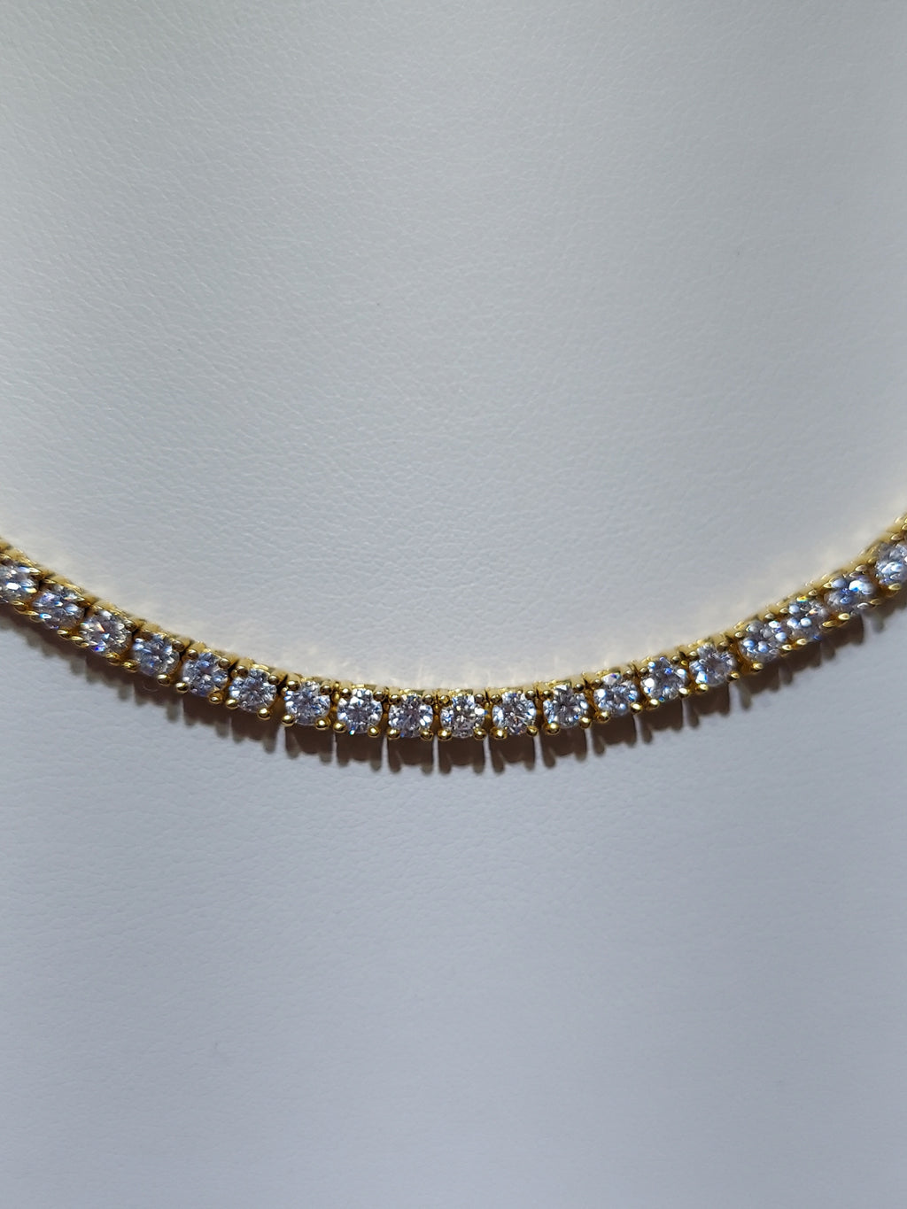 15 Carat Diamond Tennis Necklace In A 4 Prong Setting