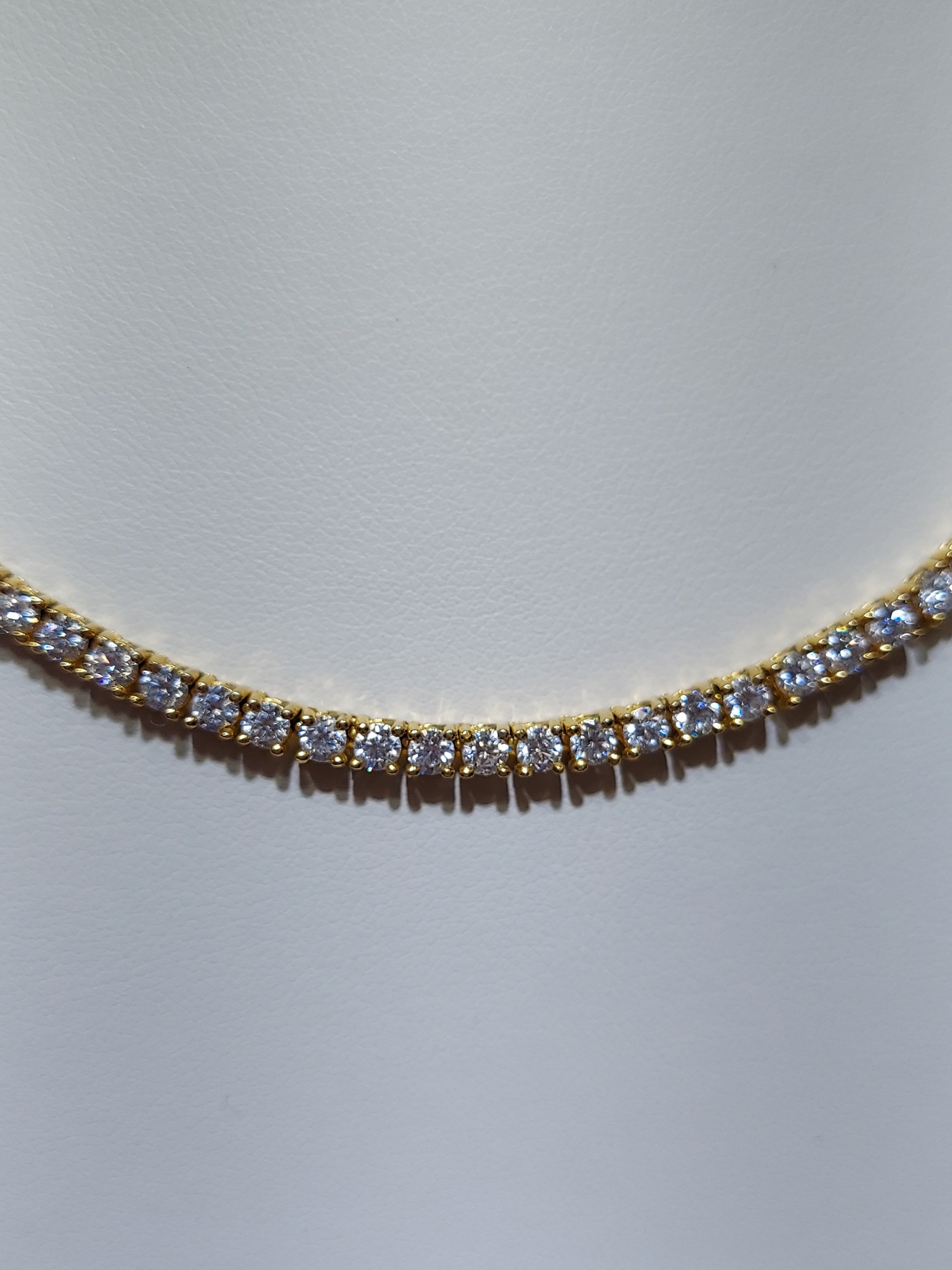 15 Carat Diamond Tennis Necklace In A 4 Prong Setting