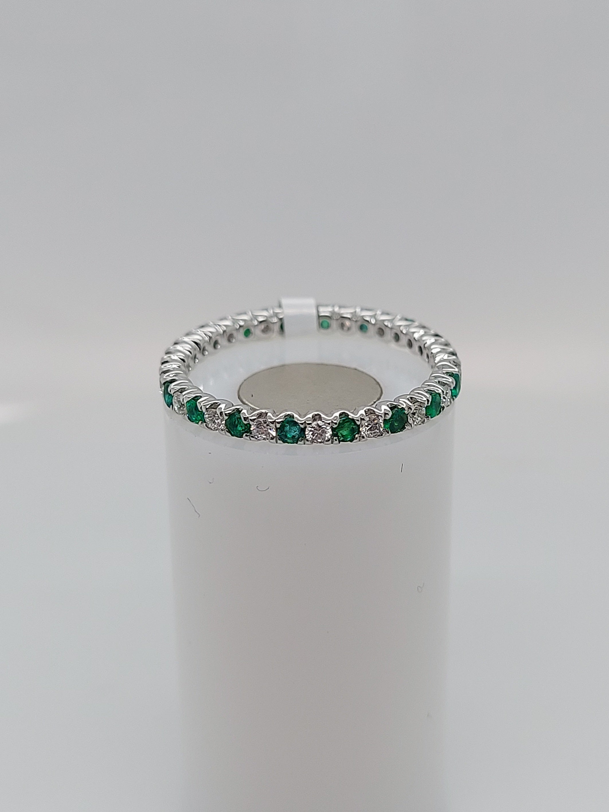 Green Emerald & Diamond Alternating Stackable Band