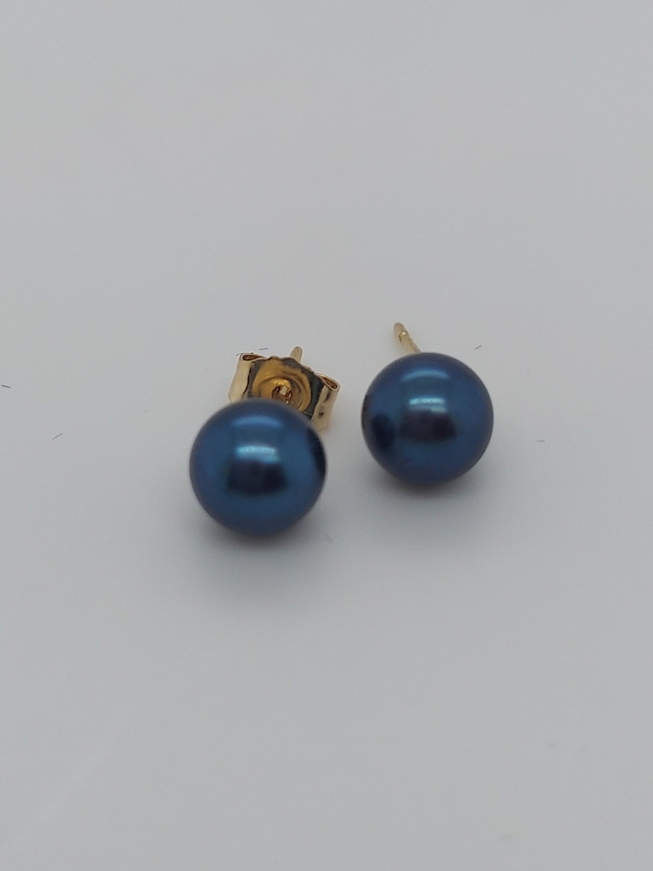 Black Pearl Diamond Stud Earrings
