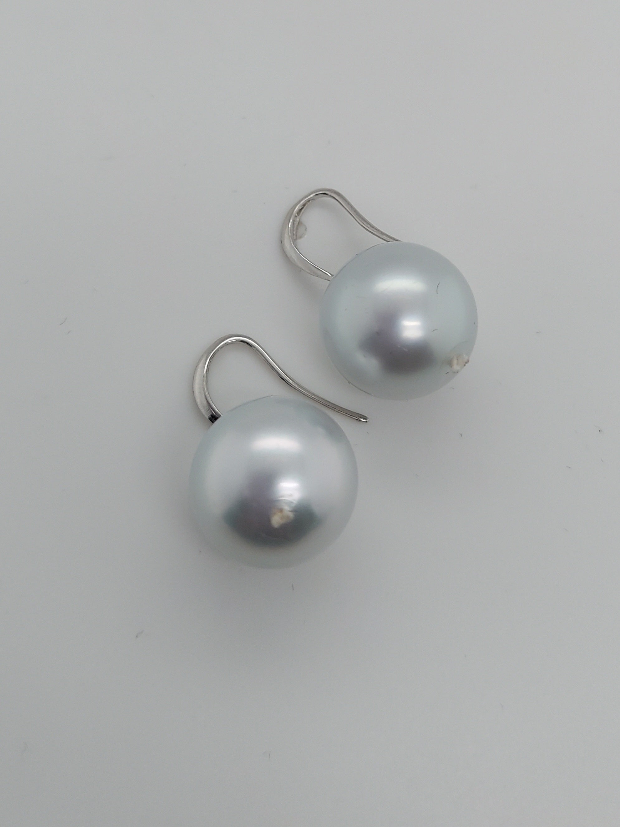 Pearl Drop Earrings