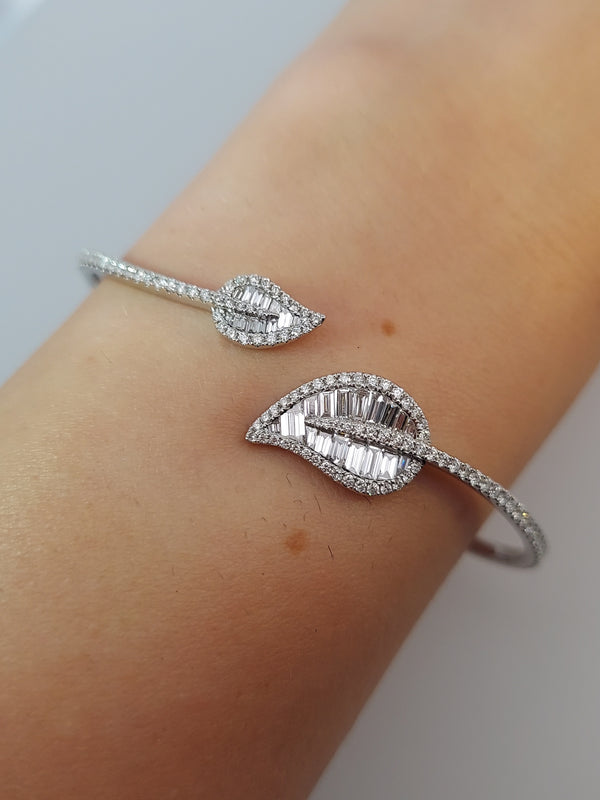 Multicut Diamond Bangle Bracelet