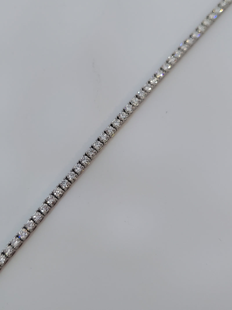 3.50 Carat Diamond Tennis Bracelet In A 4 Prong Setting