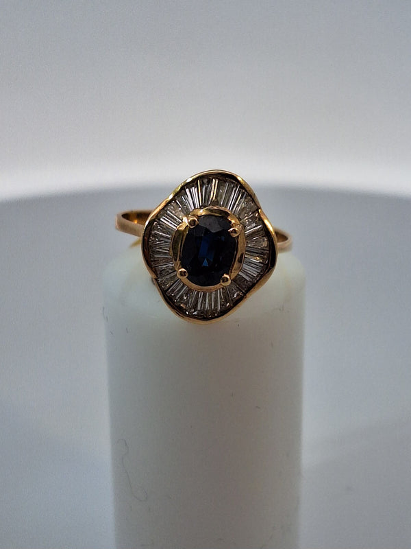 Blue Sapphire & Diamond Vintage Ring