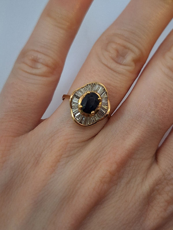 Blue Sapphire & Diamond Vintage Ring