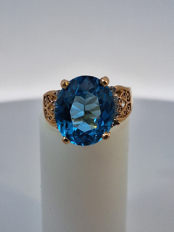 Blue Topaz Vintage Ring