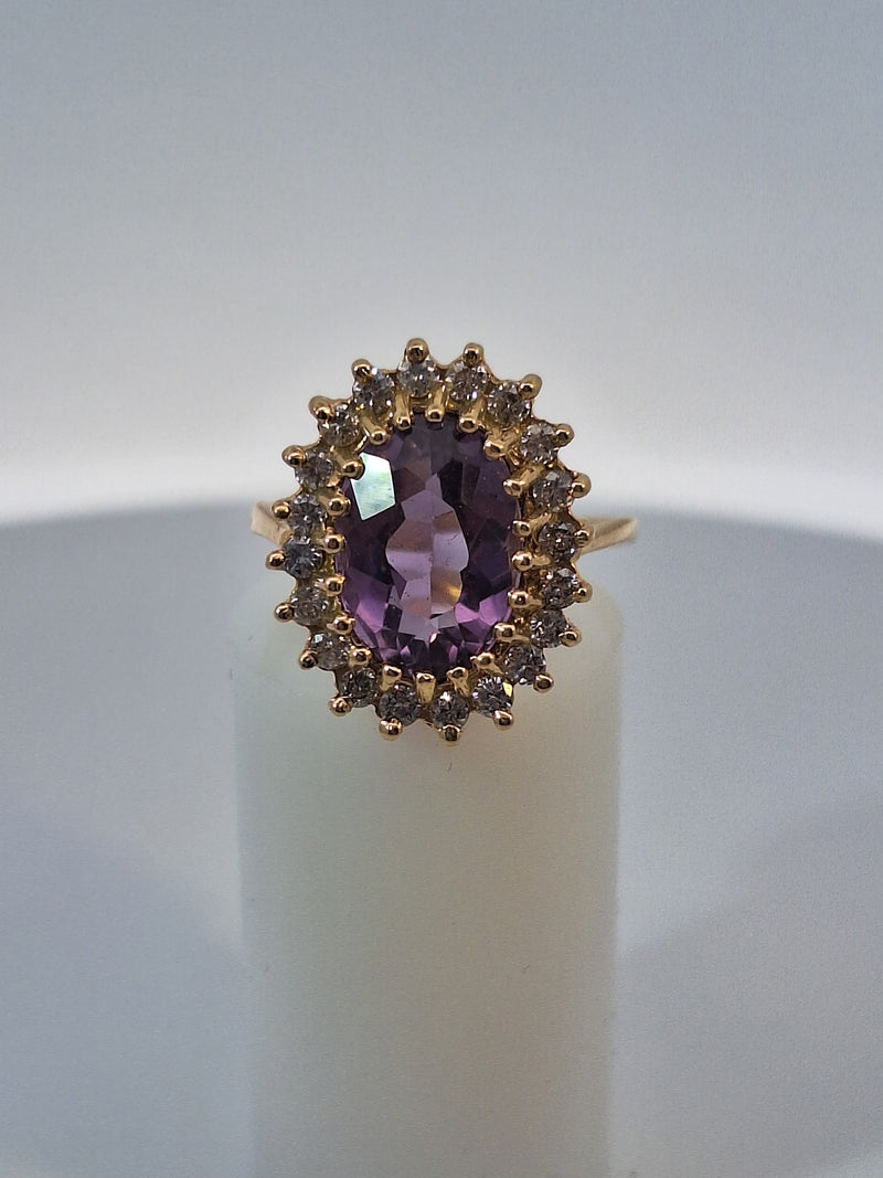 Amethyst & Diamonds Vintage Ring