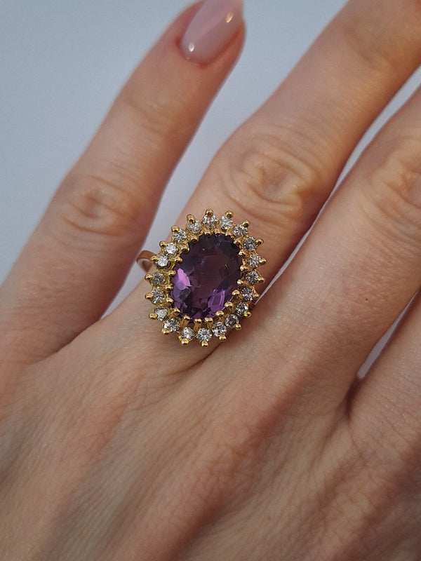 Amethyst & Diamonds Vintage Ring