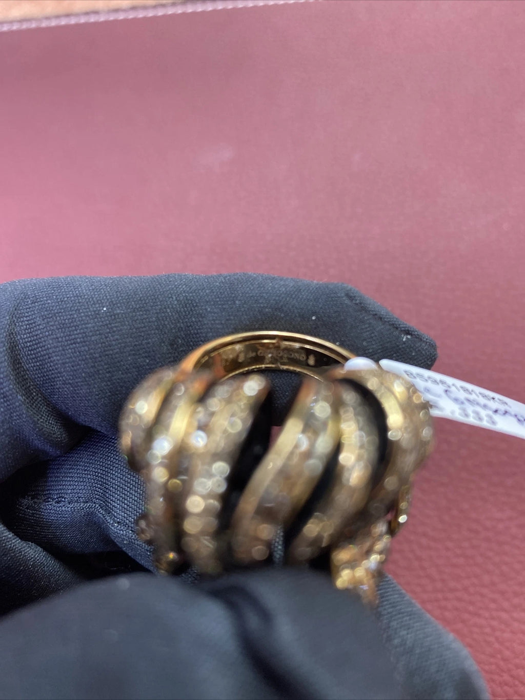 de Grisogono Allegra brown diamond ring alternate detail