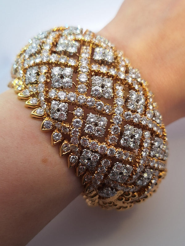 David Webb 35 Carat Diamond Bracelet