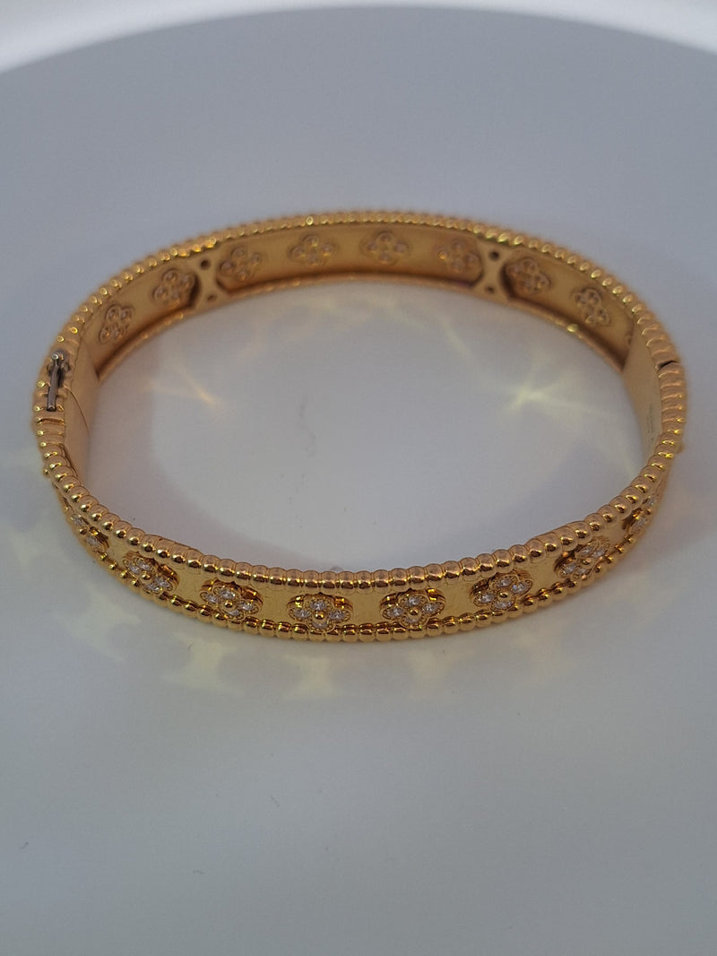 Van Cleef & Arpels 18Kt Yellow Gold Perlee Diamond Bangle Size Medium