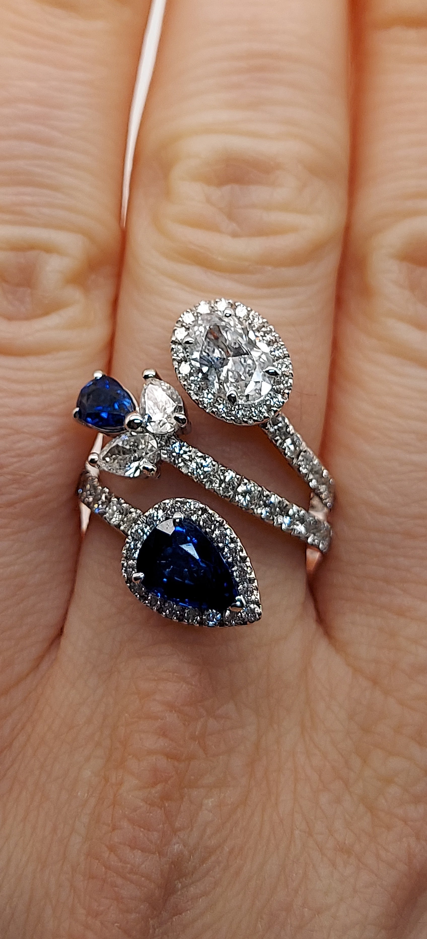Crivelli Sapphire & Diamond Ring