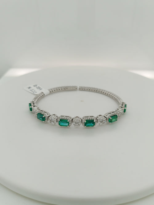 3.09 Carat Green Emerald Diamond Bangle Bracelet