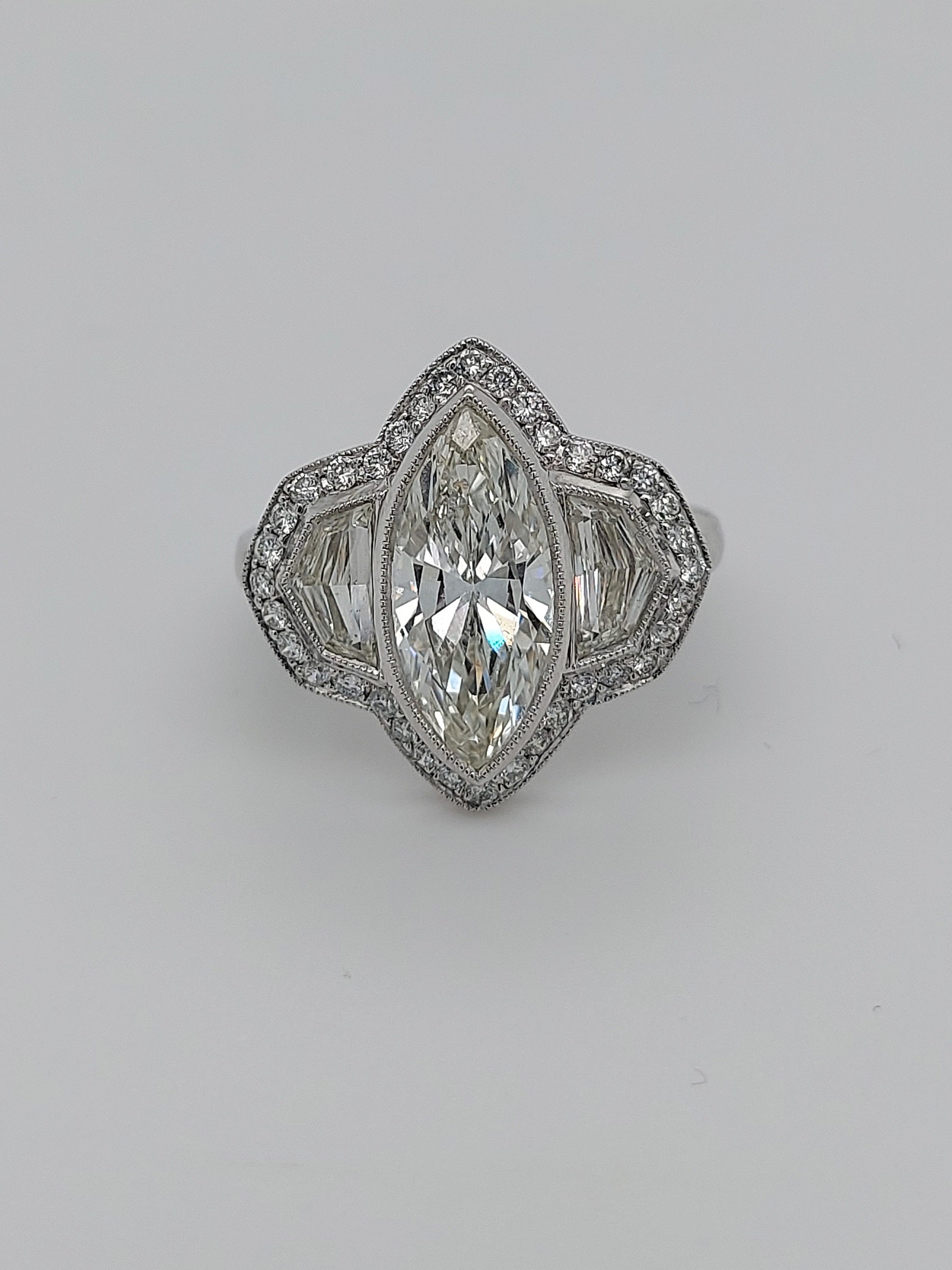 9 Carat Marquise Vintage Diamond Ring