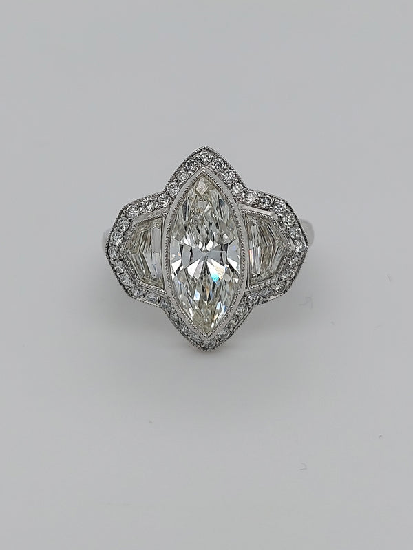 9 Carat Marquise Vintage Diamond Ring