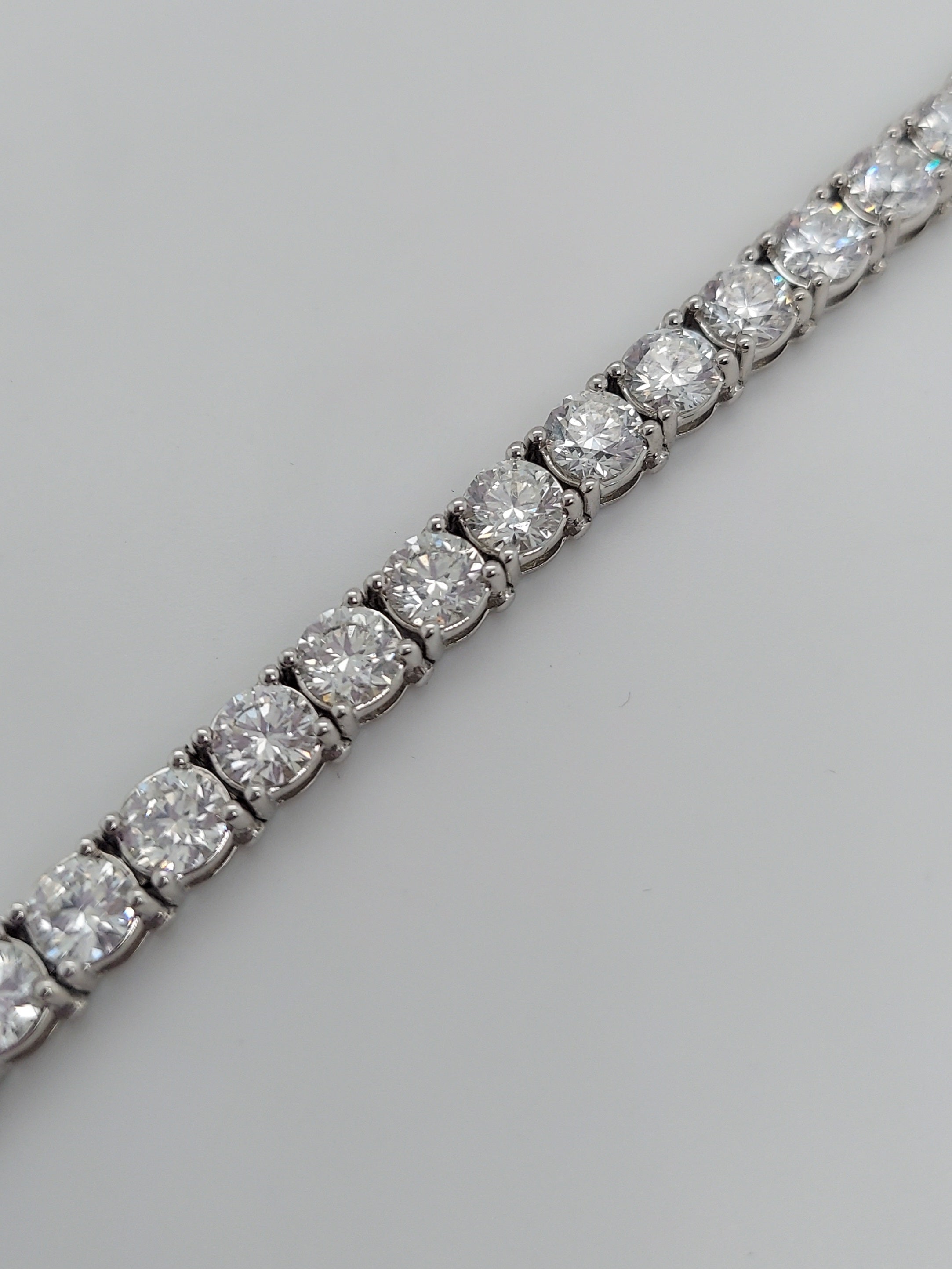 7.30 Carat Diamond Tennis Bracelet