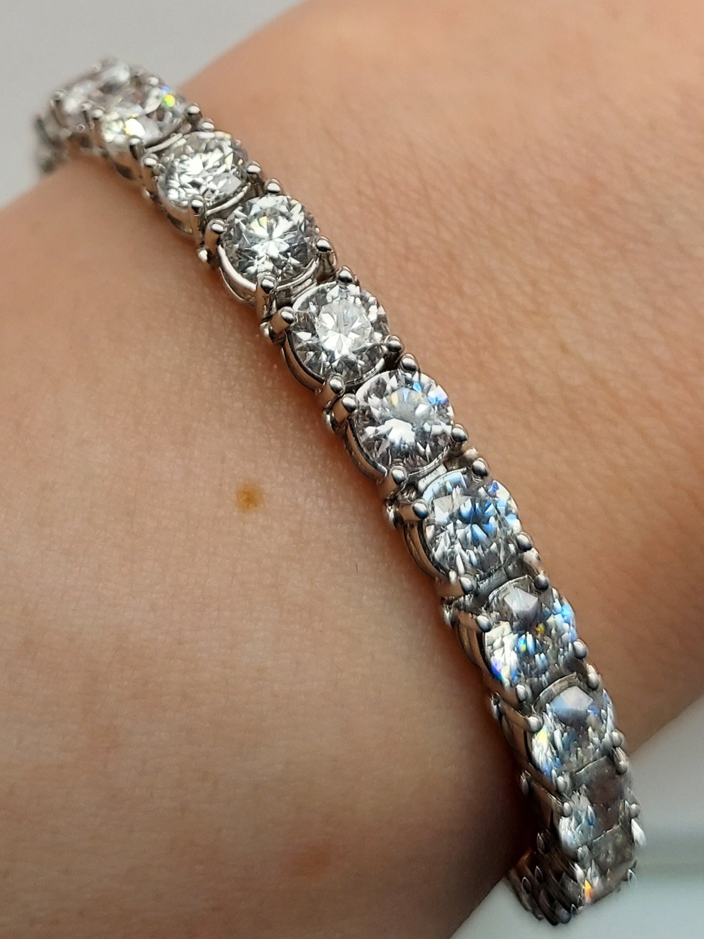 7.30 Carat Diamond Tennis Bracelet