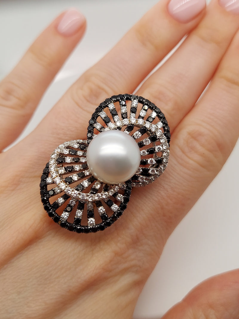 Black Diamonds & Pearl Fashion Flower Ring