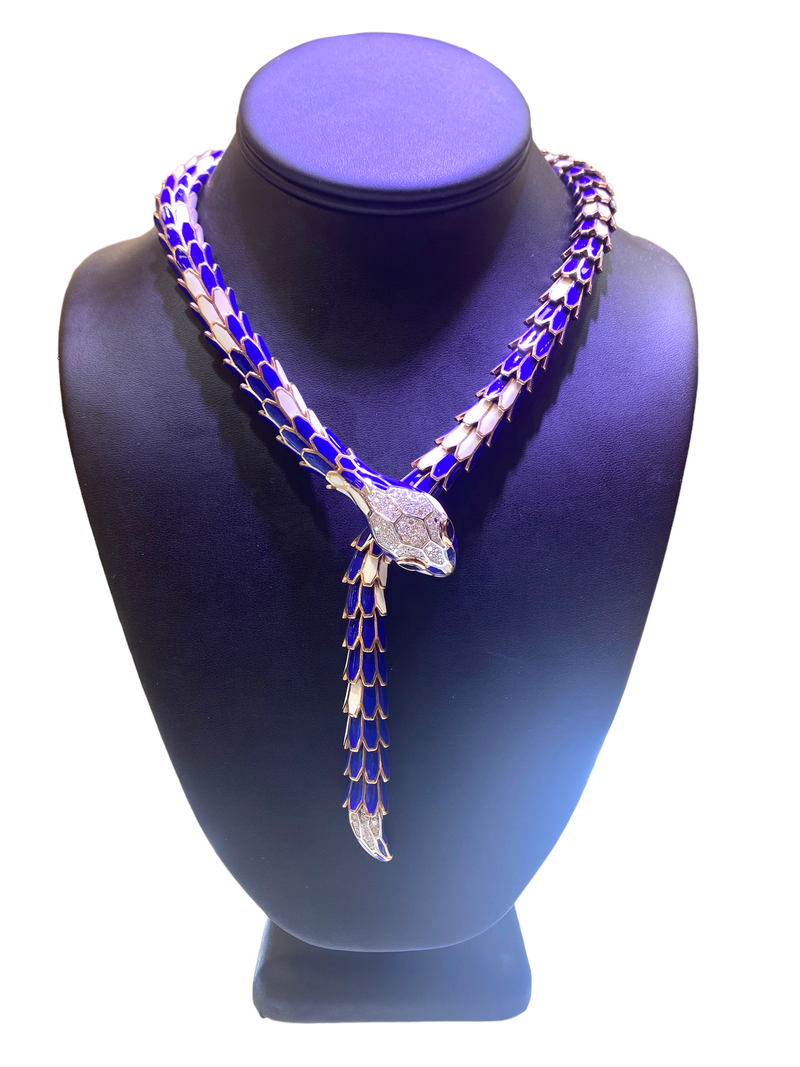 Rose gold Serpenti Viper Necklace with 5.66 ct Diamonds | Bulgari Official  Store