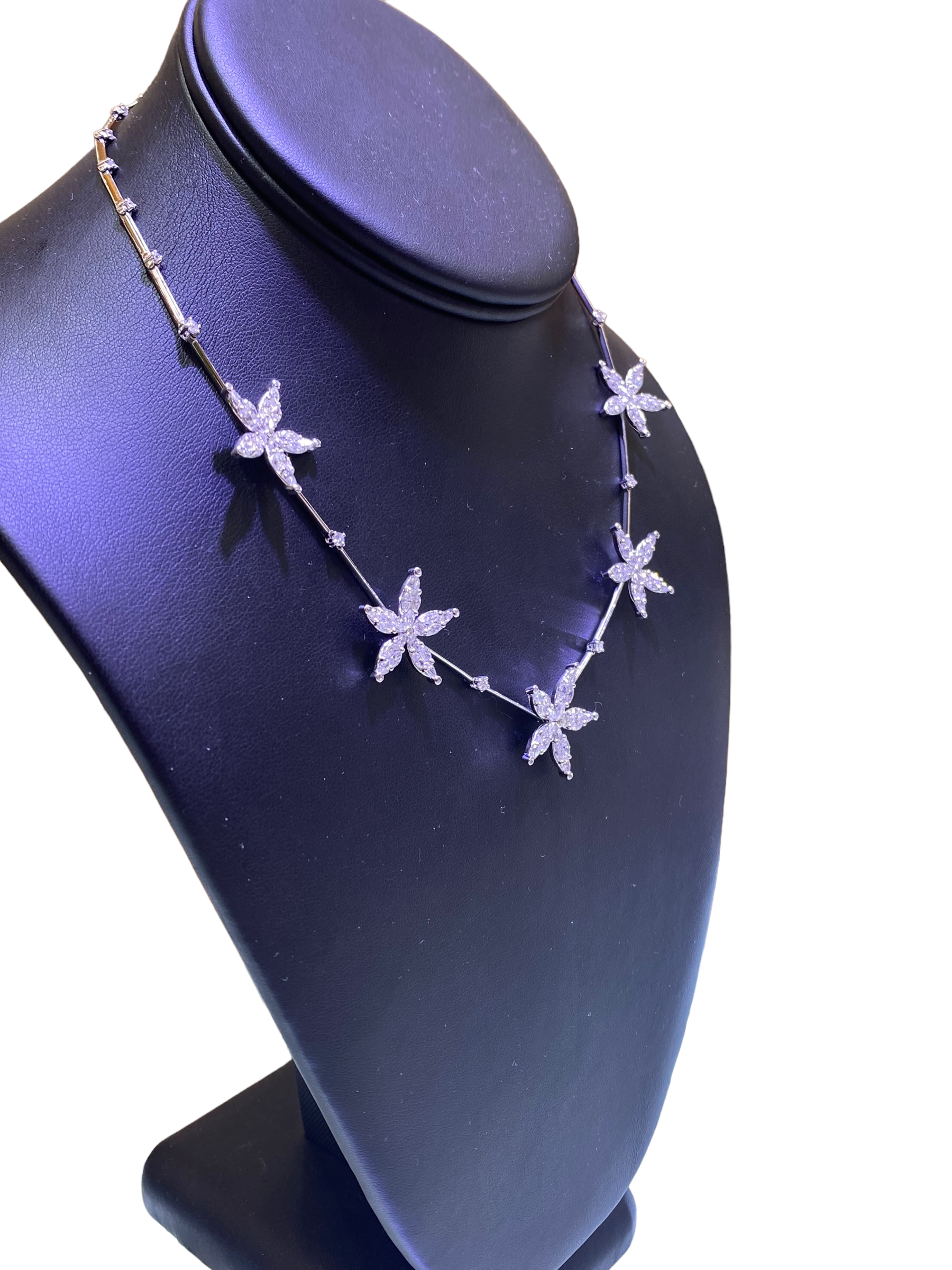 7.5 Carat Diamond Star Necklace