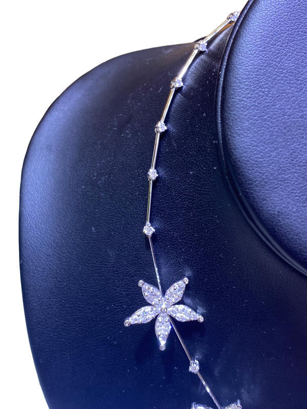 7.5 Carat Diamond Star Necklace